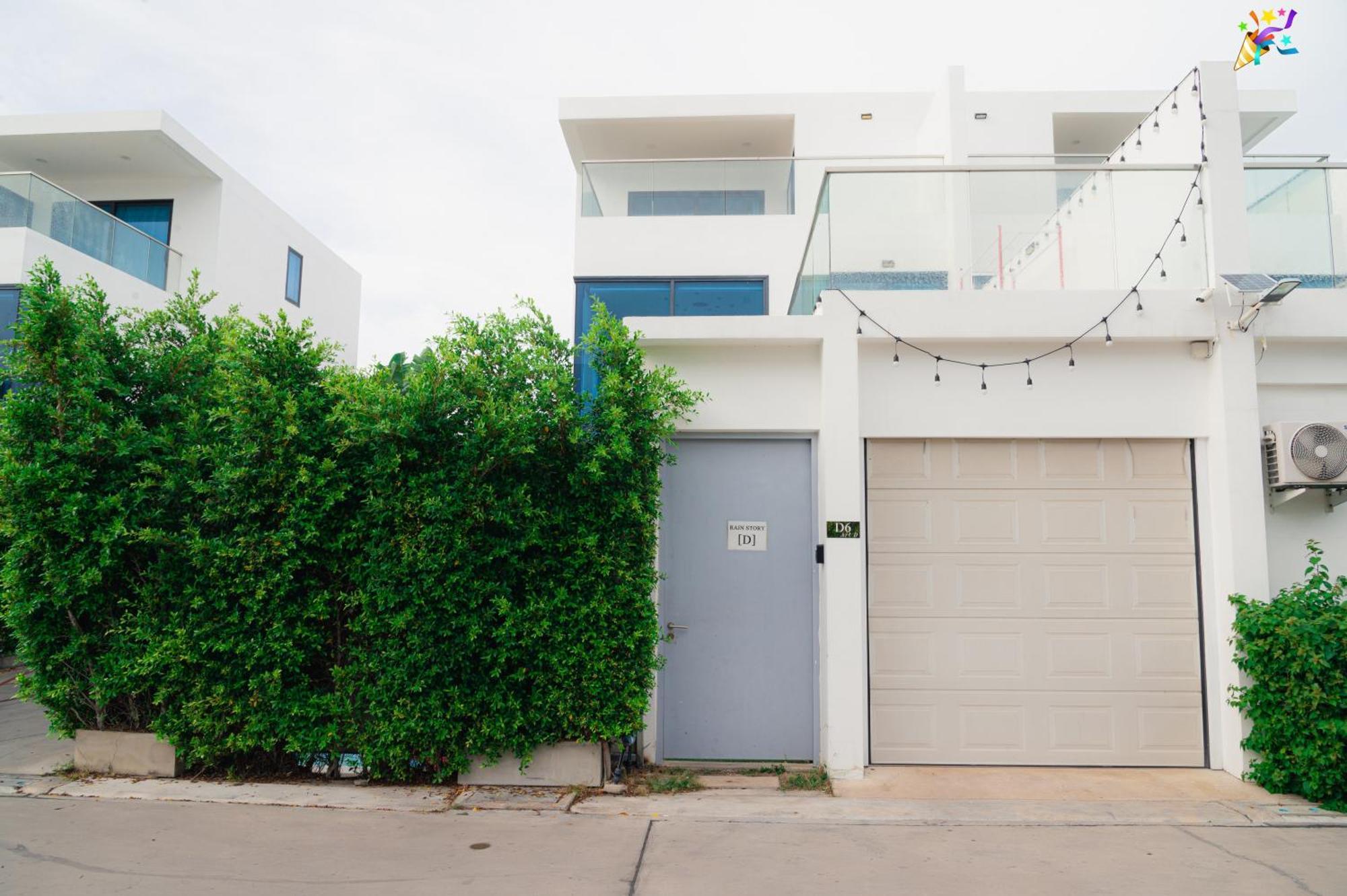 Rio Pool Holiday home